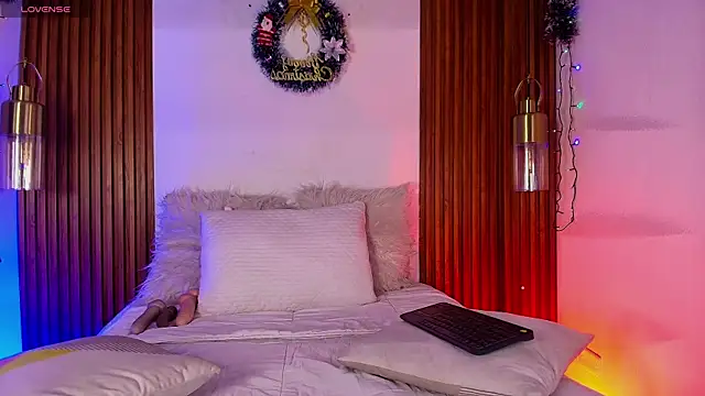 EvaGoddess  online show from 12-13-25, 08:14