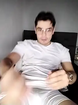 Mason grey online show from 11-08-25, 09:46