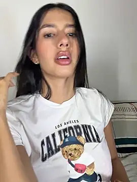Julieta Duque online show from 07-24-26, 03:48