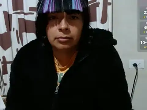 Snapshot of Acelinrose chatting on 04-21-26, 01:42 Acelinrose online show from 04-21-26, 01:42