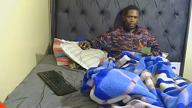 Snapshot of Dandelion_enigman chatting on 07-01-26, 05:56 Dandelion enigman online show from 07-01-26, 05:56