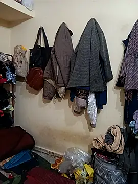 Snapshot of chunkyguy98 chatting on 11-25-25, 03:50 chunkyguy98 online show from 11-25-25, 03:50