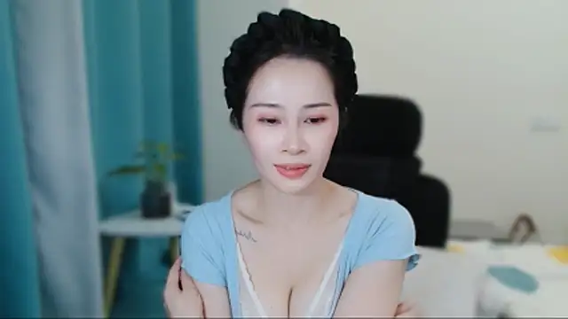 cfxc0317 online show from 12-20-25, 12:34