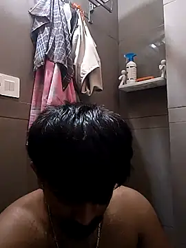 Snapshot of Shergillvicky69 chatting on 09-21-25, 03:52 Shergillvicky69 online show from 09-21-25, 03:52