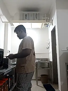 Snapshot of Shergillvicky69 chatting on 09-27-25, 08:19 Shergillvicky69 online show from 09-27-25, 08:19