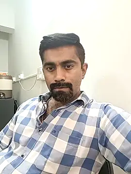 Snapshot of Shergillvicky69 chatting on 10-04-25, 01:42 Shergillvicky69 online show from 10-04-25, 01:42