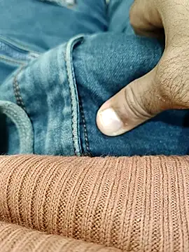 Snapshot of Shergillvicky69 chatting on 10-25-25, 08:00 Shergillvicky69 online show from 10-25-25, 08:00