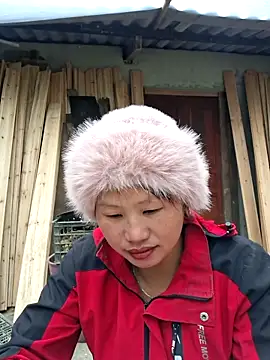 diamond-- online show from 11-19-25, 01:38