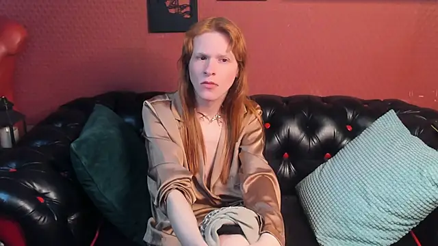 ChloeValentinee online show from 05-16-26, 11:42