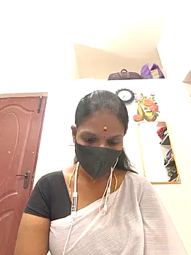 Tamil Yalini12 online show from 03-15-26, 01:50