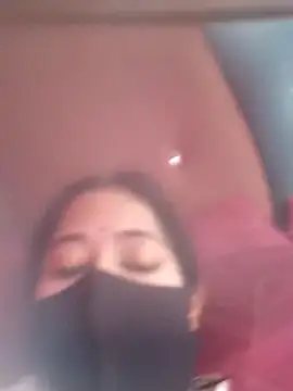 Snapshot of Mansi01 chatting on 10-15-25, 08:36 Mansi01 online show from 10-15-25, 08:36