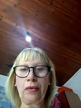 Snapshot of beautifulsexy69_2023 chatting on 09-29-25, 01:00 beautifulsexy69 2023 online show from 09-29-25, 01:00