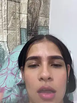 Snapshot of Valery_lux16 chatting on 09-25-25, 03:43 Valery lux16 online show from 09-25-25, 03:43