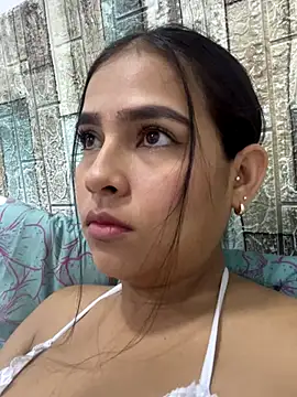 Snapshot of Valery_lux16 chatting on 09-29-25, 12:10 Valery lux16 online show from 09-29-25, 12:10