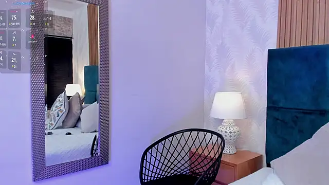 Amber kiss  online show from 12-19-25, 06:26