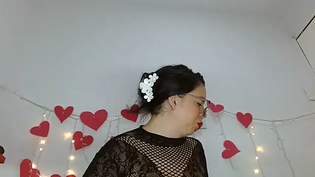 Alice pussyhairy online show from 02-16-26, 07:59