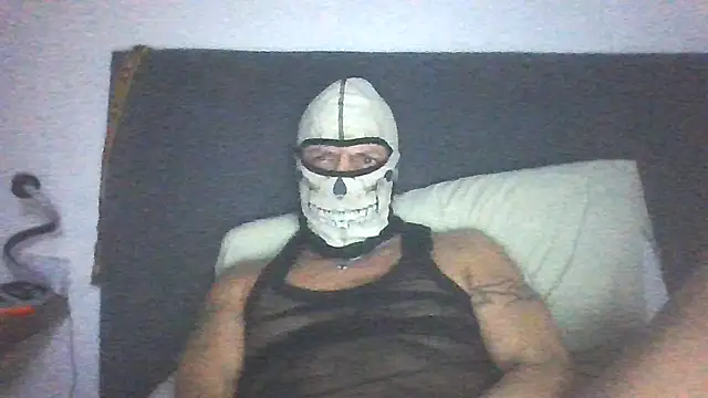 Snapshot of Argo1972 chatting on 11-18-25, 11:26 Argo1972 online show from 11-18-25, 11:26