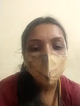 Snapshot of Tamil_Swathi chatting on 10-19-25, 10:05 Tamil Swathi online show from 10-19-25, 10:05