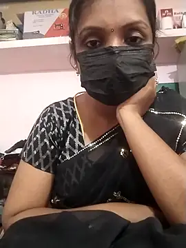 Snapshot of Tamil_Swathi chatting on 11-03-25, 05:31 Tamil Swathi online show from 11-03-25, 05:31