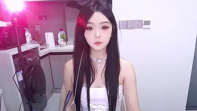 Miao-Maimiao online show from 09-25-25, 02:43