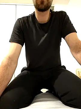 AD Vu online show from 10-18-25, 03:02