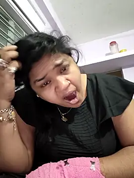 Deborbhavi222 online show from 02-14-26, 12:46