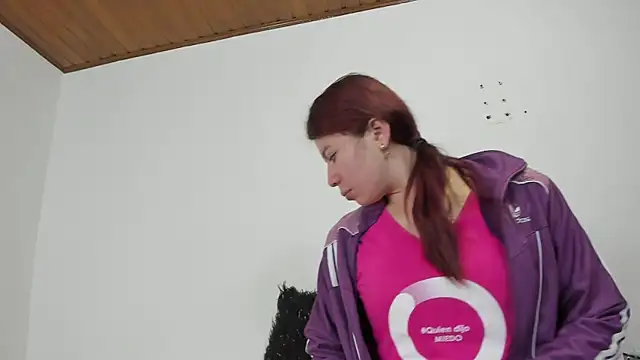 Valen tina online show from 10-10-25, 12:26