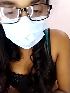 Snapshot of sexybolegirl chatting on 03-25-26, 06:14 sexybolegirl online show from 03-25-26, 06:14