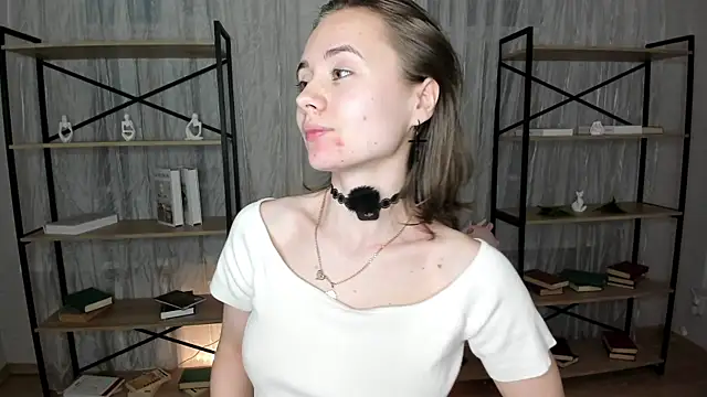 Snapshot of Crysta1Eva_ chatting on 06-27-26, 07:30 Crysta1Eva online show from 06-27-26, 07:30