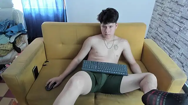 daniel leon online show from 03-29-26, 01:55