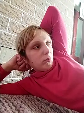 Snapshot of Ponka2011 chatting on 02-08-26, 11:35 Ponka2011 online show from 02-08-26, 11:35