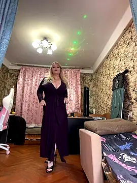 Sweet-blonde online show from 10-28-25, 05:59