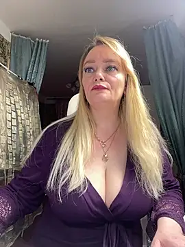 Sweet-blonde online show from 02-14-26, 10:06