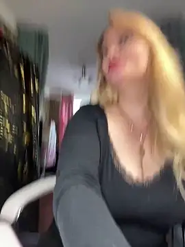 Sweet-blonde online show from 03-23-26, 01:48