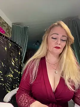 Sweet-blonde online show from 05-05-26, 07:11