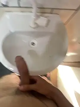 ooMiguel17CM online show from 02-26-26, 05:34