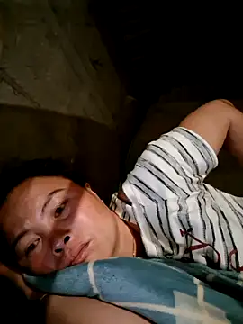 xuxulovezz online show from 02-28-26, 03:35