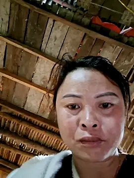 xuxulovezz online show from 04-03-26, 12:52