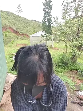 Helen-Tran online show from 11-18-25, 02:06