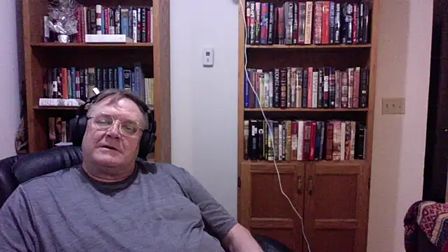 Vinyl22xh online show from 06-29-26, 03:46