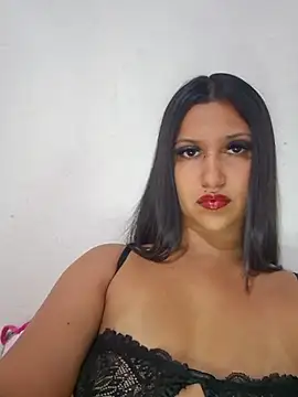 graziele00 online show from 11-26-25, 12:06