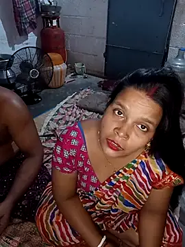 Snapshot of reya743 chatting on 09-24-25, 04:10 reya743 online show from 09-24-25, 04:10