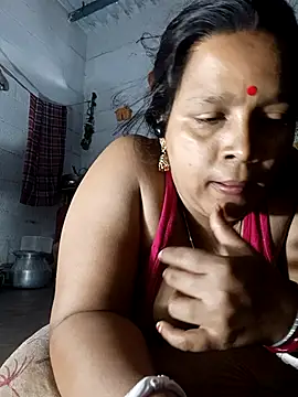 Snapshot of reya743 chatting on 09-25-25, 05:44 reya743 online show from 09-25-25, 05:44