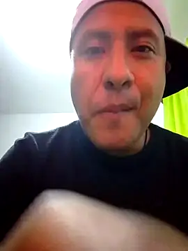 Snapshot of Ruloluna chatting on 10-01-25, 06:19 Ruloluna online show from 10-01-25, 06:19