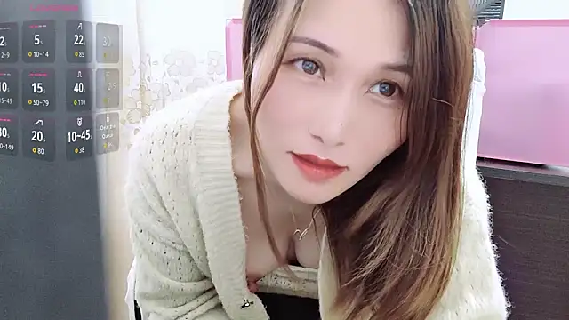 Snapshot of lizi- chatting on 10-31-25, 07:31 lizi- online show from 10-31-25, 07:31