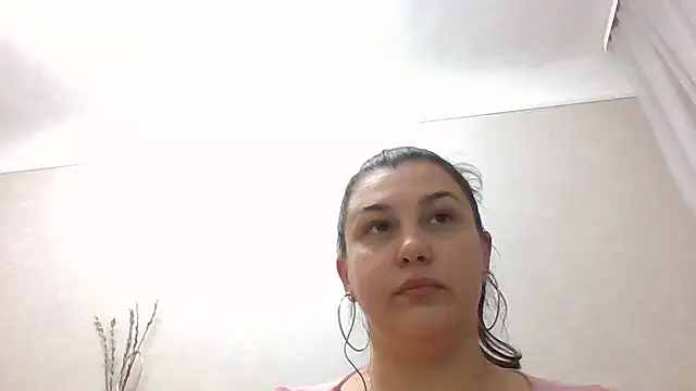 Snapshot of Feymaria chatting on 10-01-25, 10:05 Feymaria online show from 10-01-25, 10:05