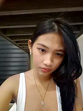 Bunny72772 online show from 10-29-25, 03:25