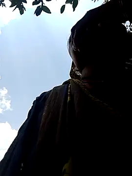 Pooja6060 online show from 10-05-25, 06:01