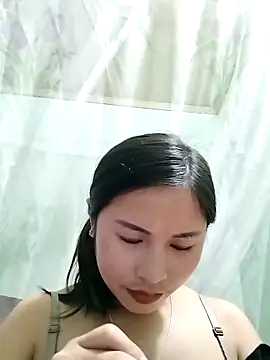 Mai4568 online show from 10-04-25, 02:04