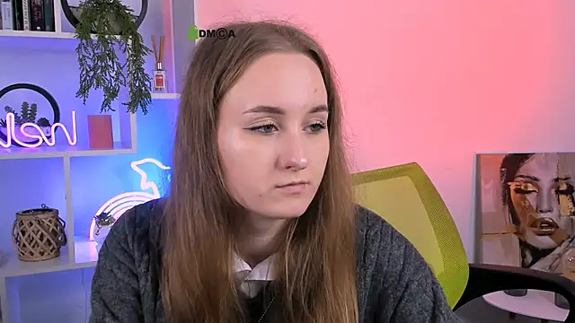 liana purr online show from 10-07-25, 01:41